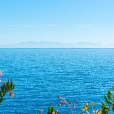 La Nea Beach Apartment Radazul Eksteriør bilde