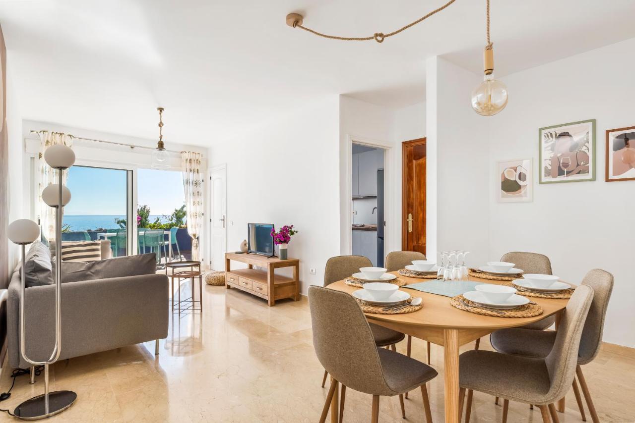La Nea Beach Apartment Radazul Eksteriør bilde